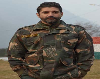 Farhan Akhtar recalls shooting of 'Lakshya' in Ladakh on 'Mission Frontline' Farhan Akhtar recalls shooting of 'Lakshya' in Ladakh on 'Mission Frontline'