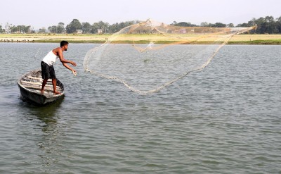 TN fishermen threaten to give up citizenship if Lankan captives not freed TN fishermen threaten to give up citizenship if Lankan captives not freed