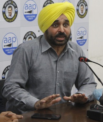 Resolved to give up drinking, Mann to 'steer' AAP to victory in Punjab
