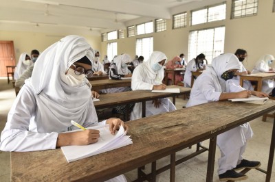 B'desh prevents unvaccinated students from attending school B'desh prevents unvaccinated students from attending school