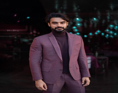 Director Thiagarajan Kumararaja's congratulatory message delights Tovino Thomas Director Thiagarajan Kumararaja's congratulatory message delights Tovino Thomas