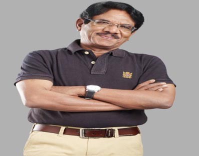 Director Bharathirajaa recovers from Covid-19, returns home
