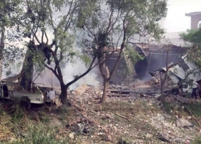 3 killed in firecracker unit explosion at Virudhunagar in TN 3 killed in firecracker unit explosion at Virudhunagar in TN