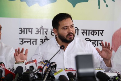 Tejashwi slams sugarcane minister for offensive gesture in Assembly Tejashwi slams sugarcane minister for offensive gesture in Assembly