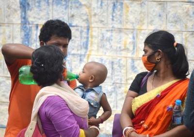 Rs 135 cr given to migrant returnees in Odisha Rs 135 cr given to migrant returnees in Odisha
