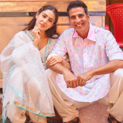 Sara reveals 'stalking' Akshay Kumar during 'Atrangi Re' shoot Sara reveals 'stalking' Akshay Kumar during 'Atrangi Re' shoot