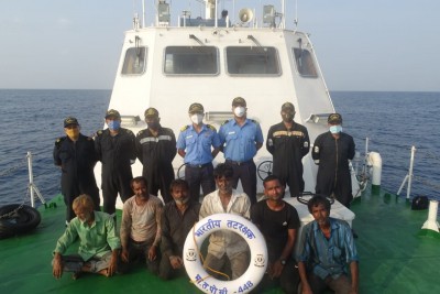 Karnataka Coast Guard rescues six crew members from mid sea Karnataka Coast Guard rescues six crew members from mid sea