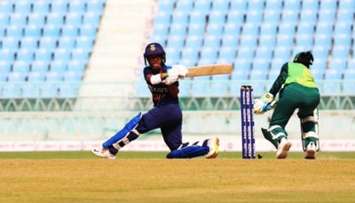 3rd ODI: Punam's 77 leads India to 248/5 3rd ODI: Punam's 77 leads India to 248/5