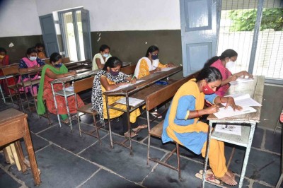 Students in MP can take exams despite non-payment of fees