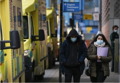 UK records another 5,926 Covid cases, 190 deaths UK records another 5,926 Covid cases, 190 deaths