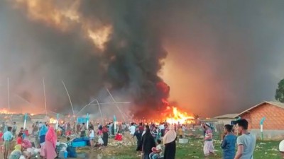 UN gives $14mn to rebuild destroyed Rohingya camps in B'desh UN gives $14mn to rebuild destroyed Rohingya camps in B'desh