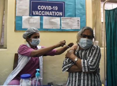 Covid positive cases surge in Karnataka, breaches 1,000-mark