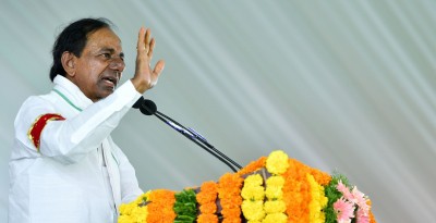 Governors, CMs of Telugu states greet people on Holi Governors, CMs of Telugu states greet people on Holi