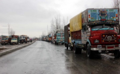 Jammu-Srinagar Highway to remain closed on Saturday Jammu-Srinagar Highway to remain closed on Saturday
