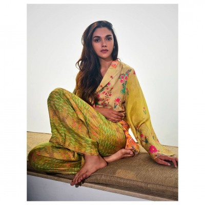 Aditi Rao Hydari's reluctant Monday mood Aditi Rao Hydari's reluctant Monday mood