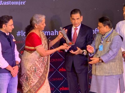 BMC chief honoured for Covid control in Mumbai BMC chief honoured for Covid control in Mumbai