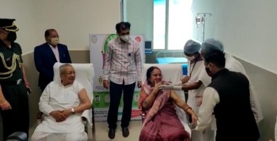 Andhra Guv takes Covid vaccine shot