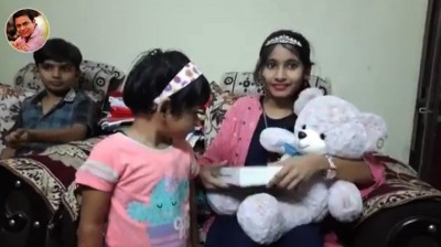 KTR surprises TRS worker's daughter on birthday KTR surprises TRS worker's daughter on birthday
