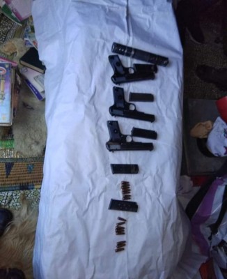 Militant held in J&K's Doda, weapons seized Militant held in J&K's Doda, weapons seized