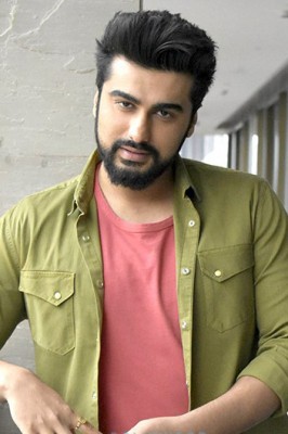 Arjun Kapoor: I've been slapped yet again by Parineeti Chopra Arjun Kapoor: I've been slapped yet again by Parineeti Chopra