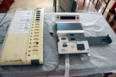 Voting begins for 1st phase of Assam assembly polls Voting begins for 1st phase of Assam assembly polls
