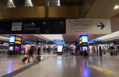 Italian rail operator plans 'Covid-free' trains Italian rail operator plans 'Covid-free' trains