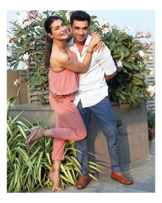Eijaz Khan to Pavitra Punia: 'I love you one million' Eijaz Khan to Pavitra Punia: 'I love you one million'