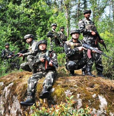 India orders Assam Rifles to prevent influx from Myanmar India orders Assam Rifles to prevent influx from Myanmar