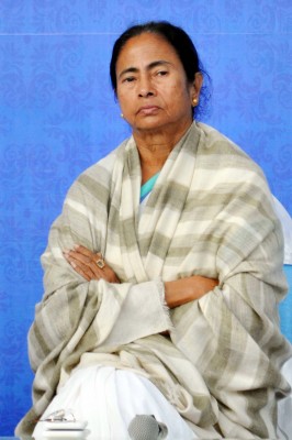BJP supporters greet Mamata with 'Jai Shri Ram' chants in Nandigram BJP supporters greet Mamata with 'Jai Shri Ram' chants in Nandigram