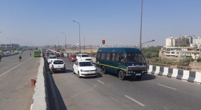 NH-9 opened for commuters at Ghazipur border after a month NH-9 opened for commuters at Ghazipur border after a month