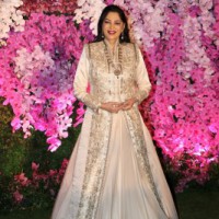 Simi Garewal calls Meghan Markle 'evil', gets trolled