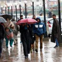 Light rain lashes J&K, nights become warmer