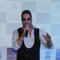 Mika Singh laughed a lot while recording 'Bhootni' for 'Roohi'