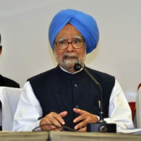 Ex-PM Manmohan Singh & wife take Covid vax at AIIMS