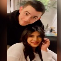 Priyanka & Nick to announce Oscar nominations