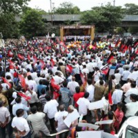 AIADMK supporters protest against BJP leader's candidature