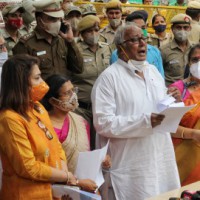 Trinamool MPs meet EC, demand probe into Nandigram attack