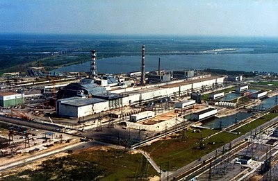 Vehicles passing Chernobyl zone transport radioactive dust to entire Ukraine Vehicles passing Chernobyl zone transport radioactive dust to entire Ukraine