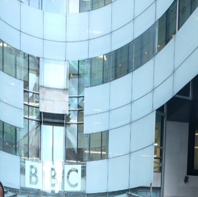 BBC begins WW II-era shortwave broadcast as Russia blocks website BBC begins WW II-era shortwave broadcast as Russia blocks website