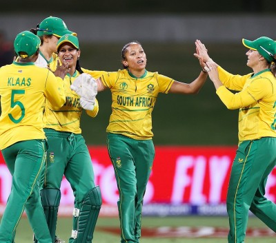 Women's World Cup: Shabnim Ismail holds her nerve as South Africa beat Pakistan by 6 runs Women's World Cup: Shabnim Ismail holds her nerve as South Africa beat Pakistan by 6 runs