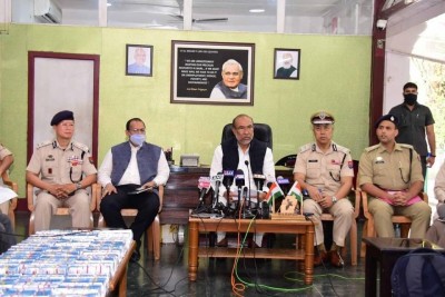 Either surrender or face consequences, Manipur CM tells drug peddlers Either surrender or face consequences, Manipur CM tells drug peddlers