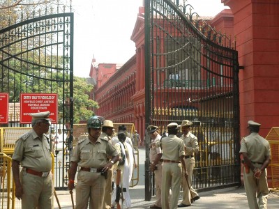 K'taka HC verdict on hijab row: Counsels to take call on approaching SC K'taka HC verdict on hijab row: Counsels to take call on approaching SC