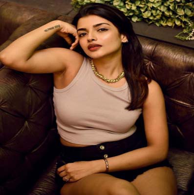 Ashna Zaveri imparts some wellness 'gyaan' to Insta followers