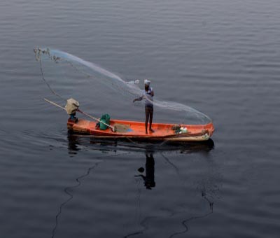 SL fisherman apprehended by Indian Coast Guard