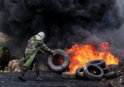 Palestinian protesters injured in West Bank clashes Palestinian protesters injured in West Bank clashes