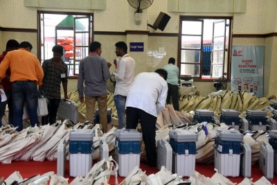 Counting of votes underway in Goa Counting of votes underway in Goa
