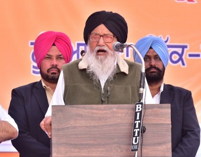 AAP juggernaut flattens SAD patriarch Parkash Singh Badal, family AAP juggernaut flattens SAD patriarch Parkash Singh Badal, family