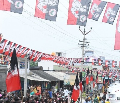 Factional rivalries wrack AIADMK as Sasikala's shadow looms over it Factional rivalries wrack AIADMK as Sasikala's shadow looms over it