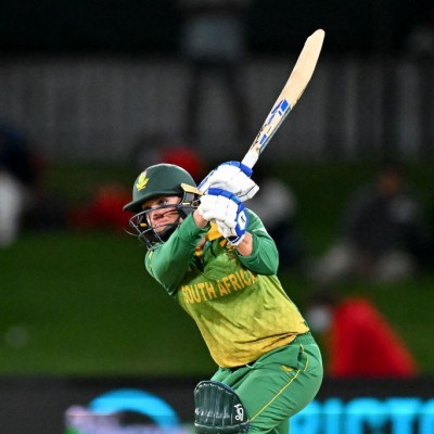 Women's World Cup: India out of semis race after three-wicket defeat to South Africa Women's World Cup: India out of semis race after three-wicket defeat to South Africa