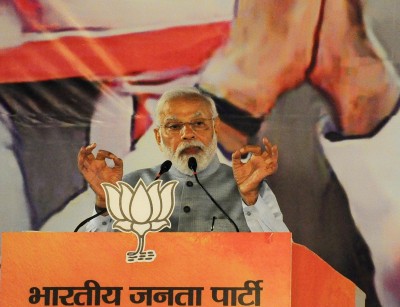 PM Modi slams those dragging caste, religion into every issue PM Modi slams those dragging caste, religion into every issue